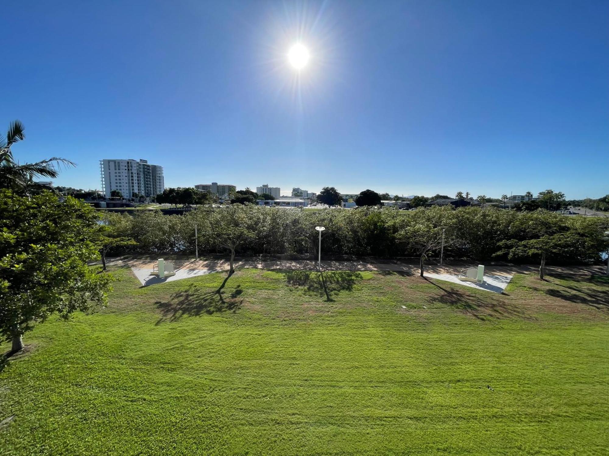 City Riverside Apartment 25 Townsville Exterior photo
